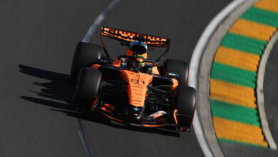 Минута отдыха Пилот «Макларена» Пиастри показал лучшее время на второй тренировке Гран‑при Австралии Спорт 