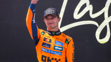 Минута отдыха Улицу в Великобритании переименовали в честь чемпиона «Формулы‑1» Норриса Спорт 