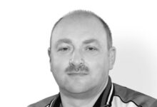 Минута отдыха «Огромная потеря для всего российского спорта». Тренер сборной погиб во время пожара Спорт 