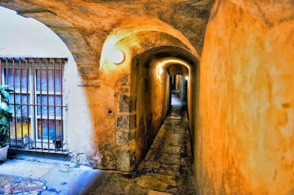 Минута отдыха Тайные шёлковые лабиринты, спасшие Лион в древности и ставшие изюминкой современности Интересное 