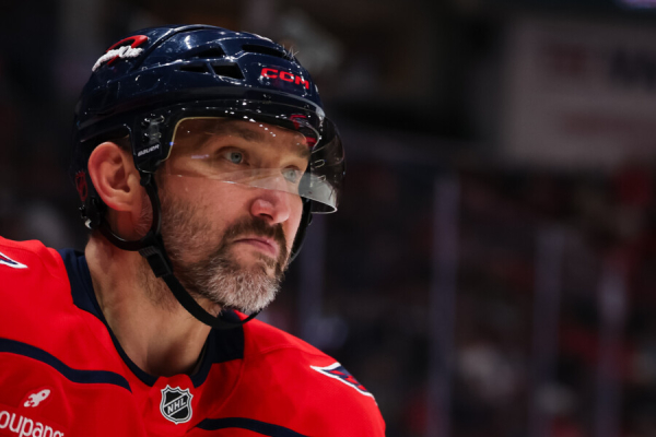 Минута отдыха В «Вашингтоне» решили обойтись без Овечкина. И тут же поплатились Спорт 