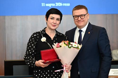 Минута отдыха Алексей Текслер поставил новые задачи общественным приемным губернатора . Челябинск Политика Минута отдыха Алексей Текслер поставил новые задачи общественным приемным губернатора . Челябинск Политика