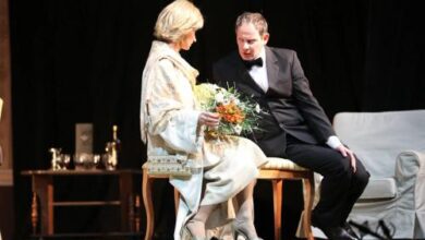 Минута отдыха Тайна парижского банкета: в ЦДКЖ сыграют «Взрослые игры» Культура 