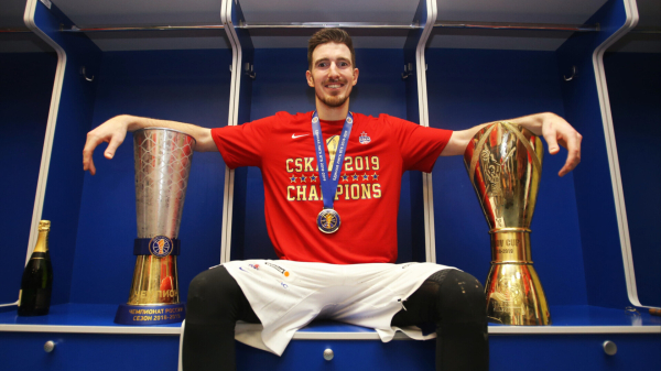 Минута отдыха Двукратный победитель Евролиги в составе ЦСКА Нандо Де Коло завершит карьеру по окончании сезона Спорт Минута отдыха Двукратный победитель Евролиги в составе ЦСКА Нандо Де Коло завершит карьеру по окончании сезона Спорт