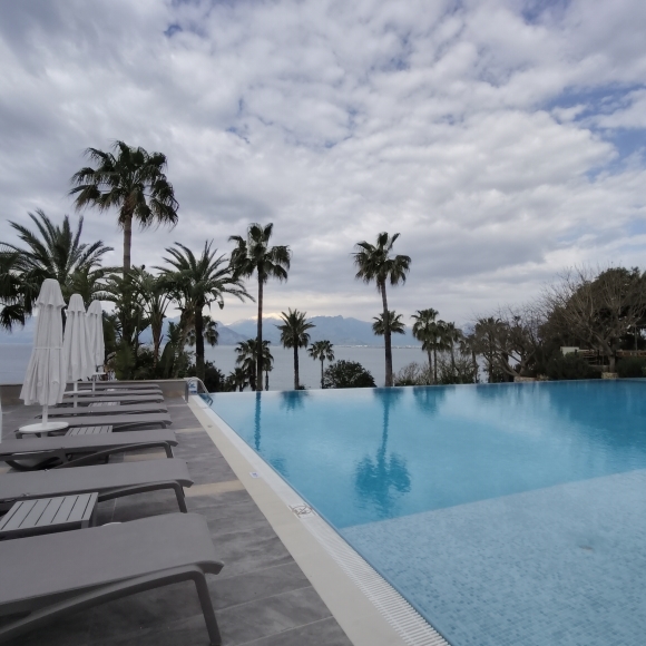 Минута отдыха Рубль покоряет турецкие берега Туризм 