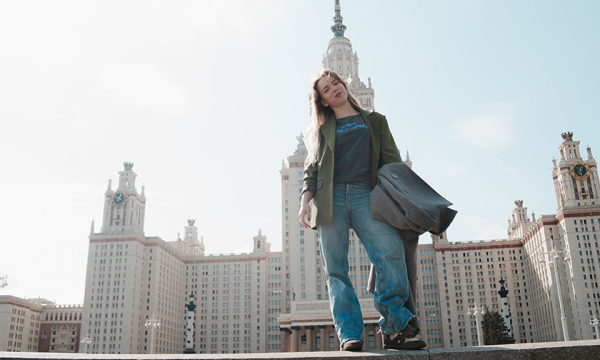 Минута отдыха «Мне говорили, что надо быть либо гением, либо очень богатым». Настя поступила в МГУ со второго раза Дети 