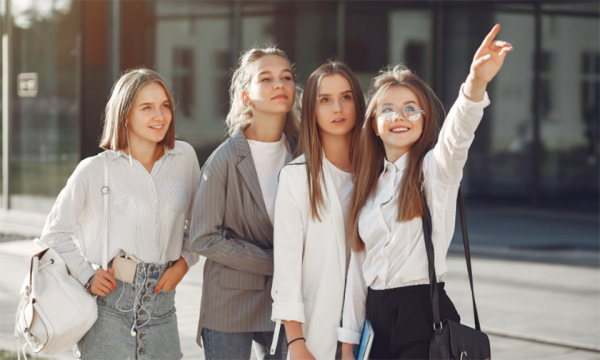 Минута отдыха Каждый третий студент вуза — выпускник колледжа. Исследователи ВШЭ изучили, как это влияет на карьеру Дети 