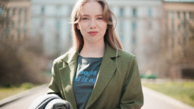 Минута отдыха «Мне говорили, что надо быть либо гением, либо очень богатым». Настя поступила в МГУ со второго раза Дети 