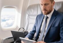 Минута отдыха В России запретили использовать внешние аккумуляторы для зарядки телефонов на борту самолета Туризм 