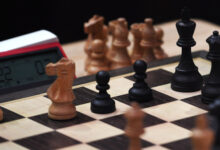 Минута отдыха FIDE временно приостановила членство Федерации шахмат России Спорт 