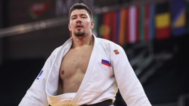 Минута отдыха Русский гигант принес сборной важное золото. В честь победы в Европе включили гимн России Спорт 