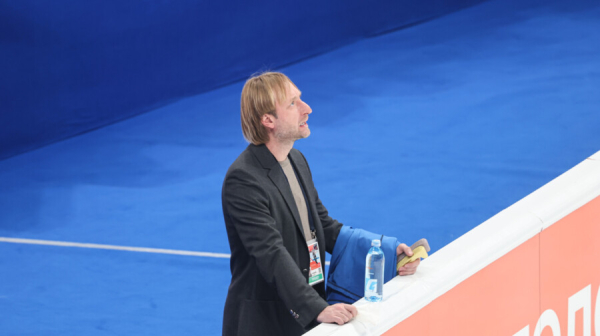 Минута отдыха Провалившаяся чемпионка России вернулась к Плющенко. Последний шанс спасти карьеру? Спорт 